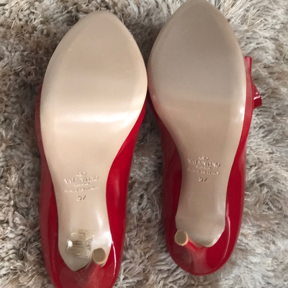 Patent leather d’Orsay Valentino platform pumps - Picture 3 of 7